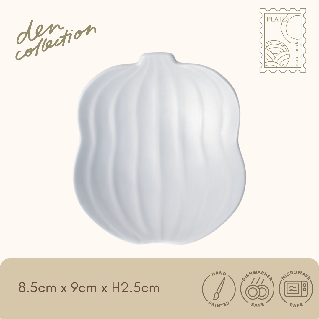 有田焼 錦白銀彩 瓢型小皿 / Arita Ware White Silver Gourd-shaped Small Plate – 白銀の輝きをまとった縁起の良い瓢箪型の小皿
