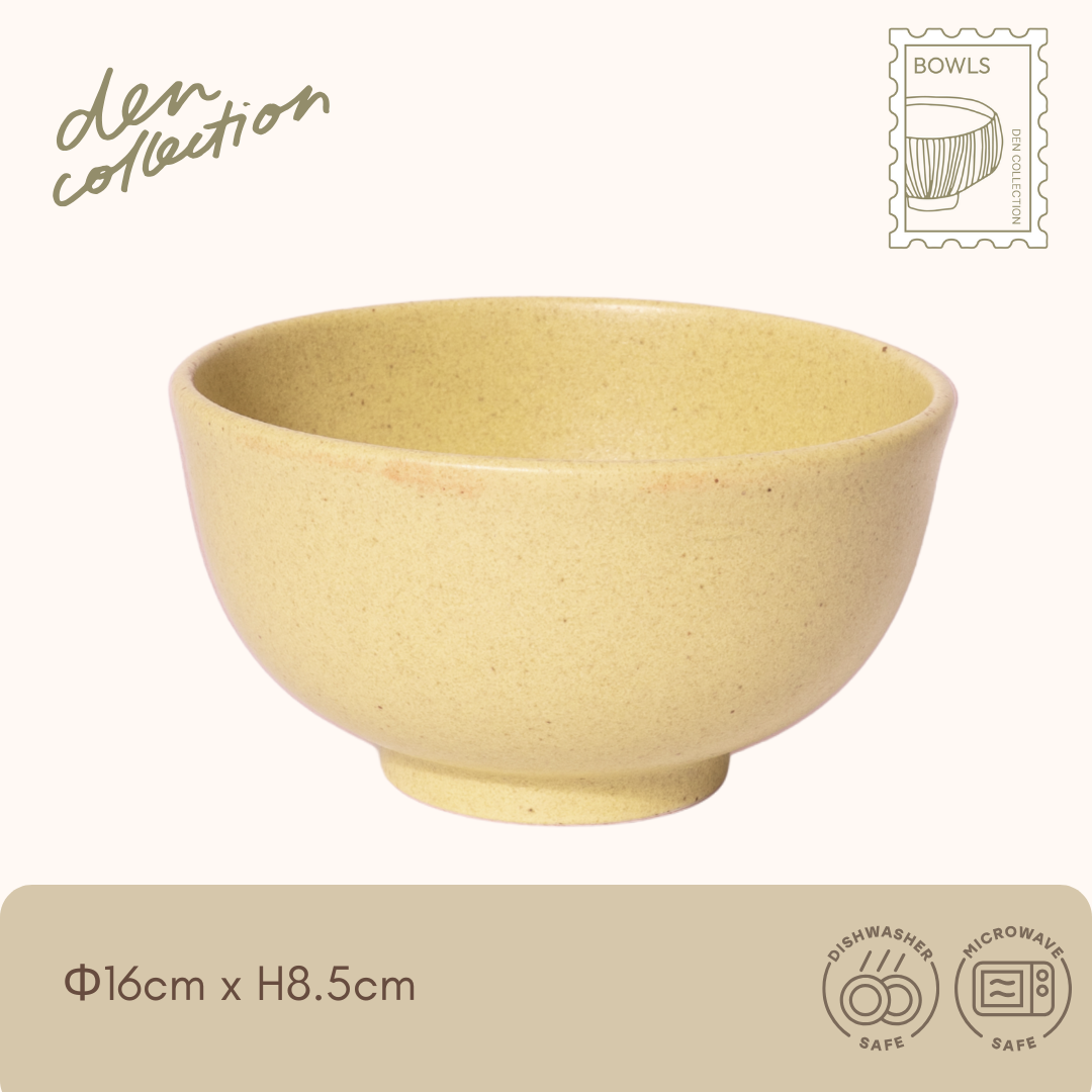 Iga Matte Pastel Bowl in custard – cheerful yellow tone with a subtle matte texture./伊賀焼のマットパステルボウル(カスタード色)。明るく親しみやすいイエローカラーが魅力です。