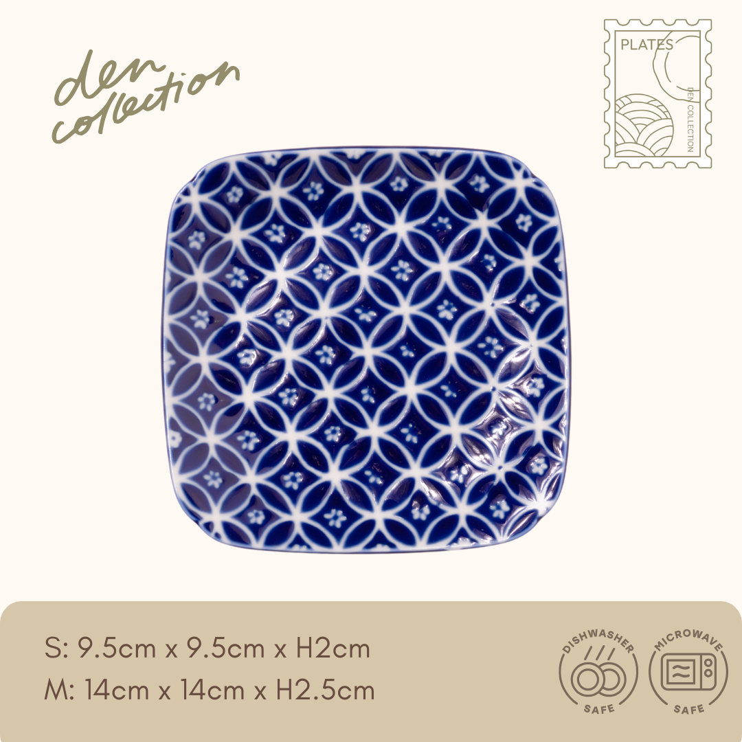 Wa‑Mon Square Plate – Shippo seven treasures circular pattern Japanese ceramic plate in indigo. Symbol of harmony, abundance, and spiritual connection.
藍和紋角皿(七宝柄)。藍色の七宝文様を描いた日本製角皿。調和と豊穣、縁を紡ぐ吉祥文様として知られます。