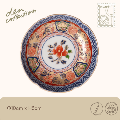 極錦金彩古伊万里様式 小皿 / Gokunishiki Kin-sai Ko-Imari Style Small Plate – 染錦と金彩で菊牡丹を描いた華麗な古伊万里様式の小皿